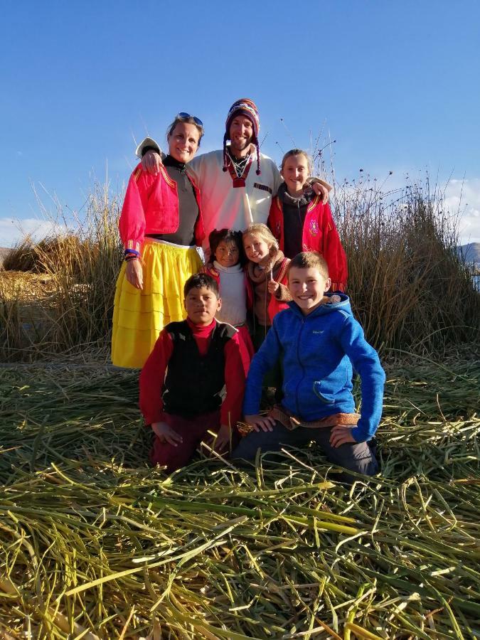 Urosfood & Titiqaqa Lodge מראה חיצוני תמונה