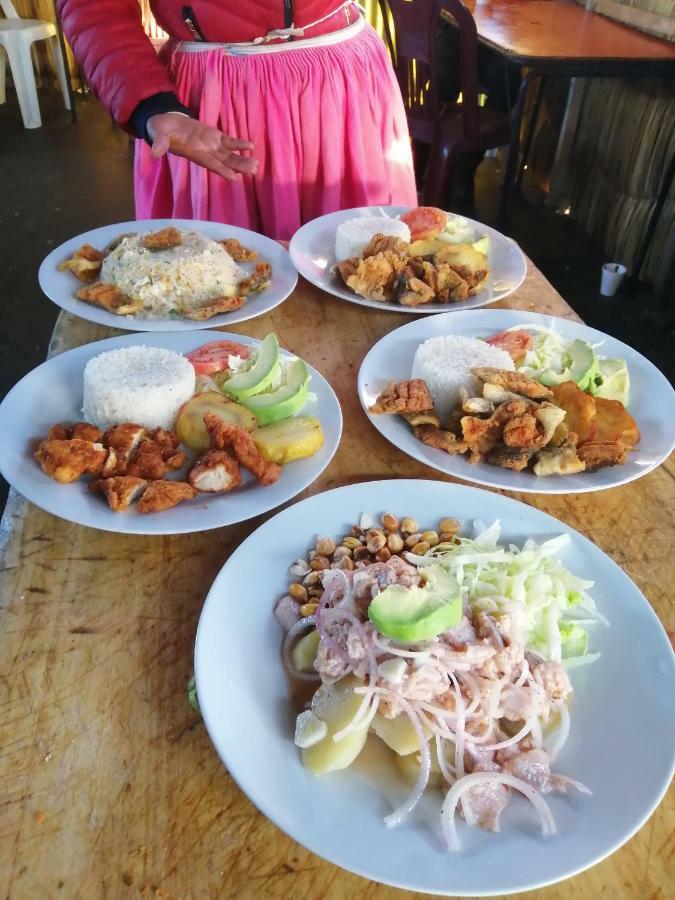 Urosfood & Titiqaqa Lodge מראה חיצוני תמונה