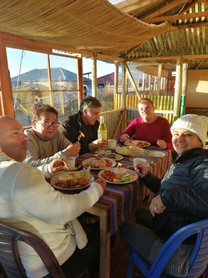 Urosfood & Titiqaqa Lodge מראה חיצוני תמונה