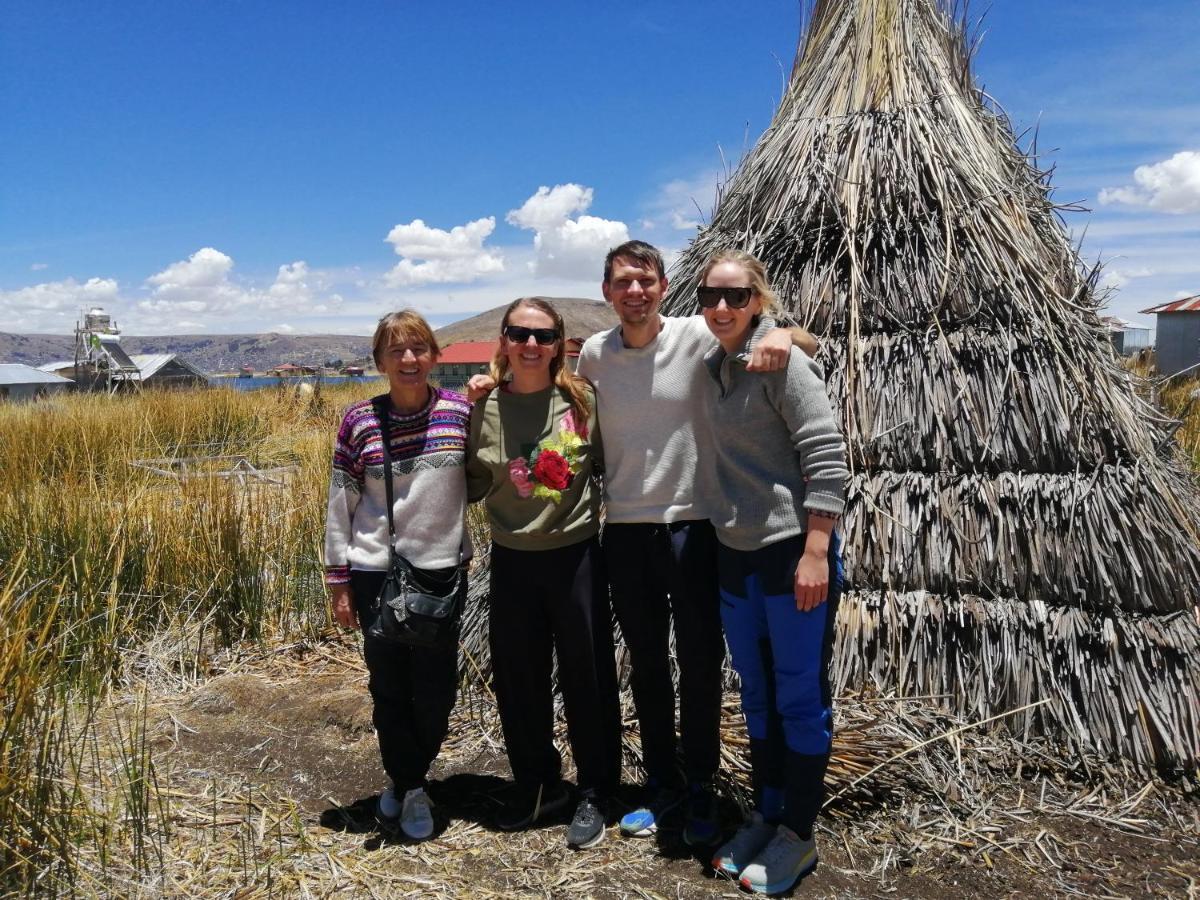 Urosfood & Titiqaqa Lodge מראה חיצוני תמונה