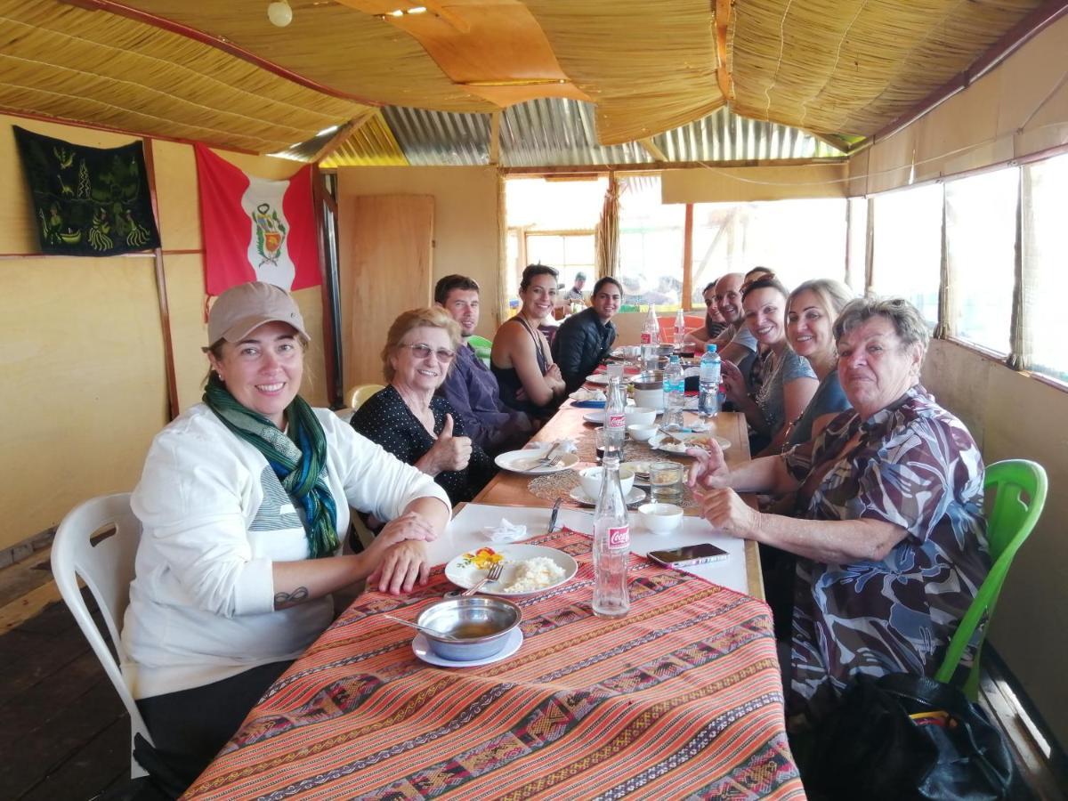 Urosfood & Titiqaqa Lodge מראה חיצוני תמונה
